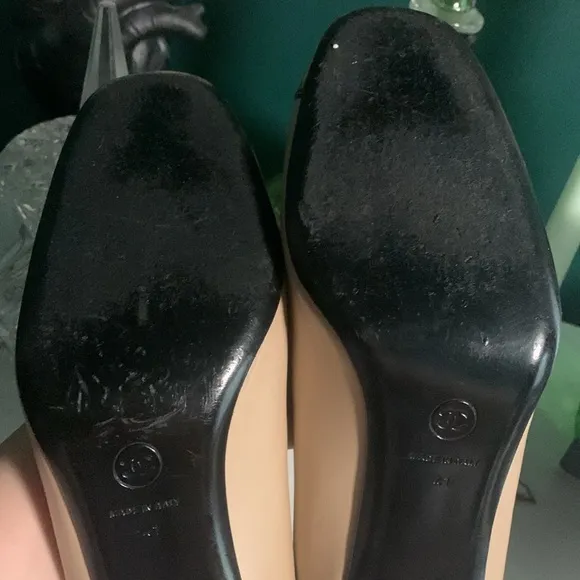 - CHANEL Capped toe Round Heels In nude &amp; Black Size 41