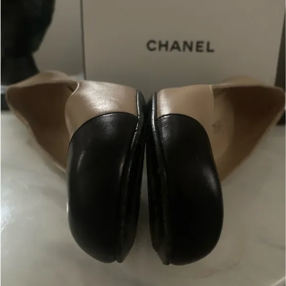 - CHANEL Capped toe Round Heels In nude &amp; Black Size 41