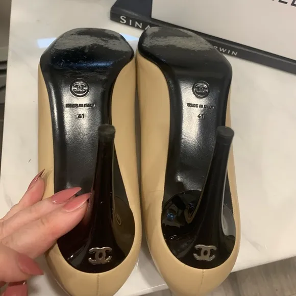- CHANEL Capped toe Round Heels In nude &amp; Black Size 41