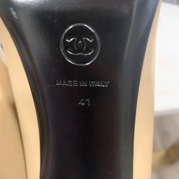 - CHANEL Capped toe Round Heels In nude &amp; Black Size 41
