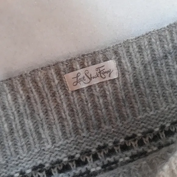 ❤... LoveShackFancy Grey Fringe Sweater
