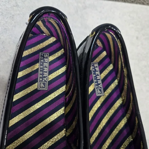 🐢 Sperry Patent Leather Black boat shoes Size 9 super shiny!