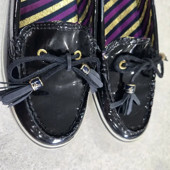 🐢 Sperry Patent Leather Black boat shoes Size 9 super shiny!