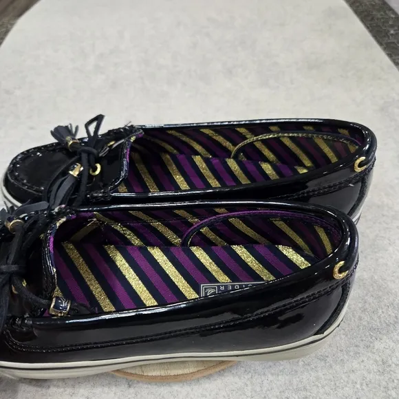 🐢 Sperry Patent Leather Black boat shoes Size 9 super shiny!