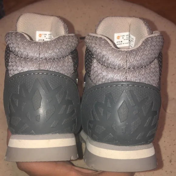 ⭐️ Toddler size 8 grey timberland boots