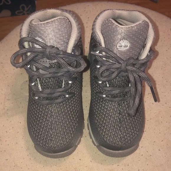 ⭐️ Toddler size 8 grey timberland boots