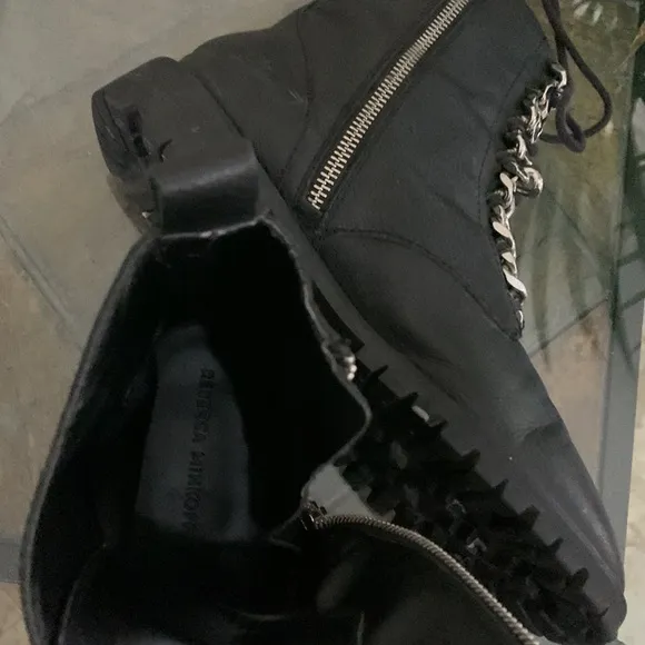 🔥1/2 of Summer Sale!🔥 REBECCA MINKOFF Janyi Boots