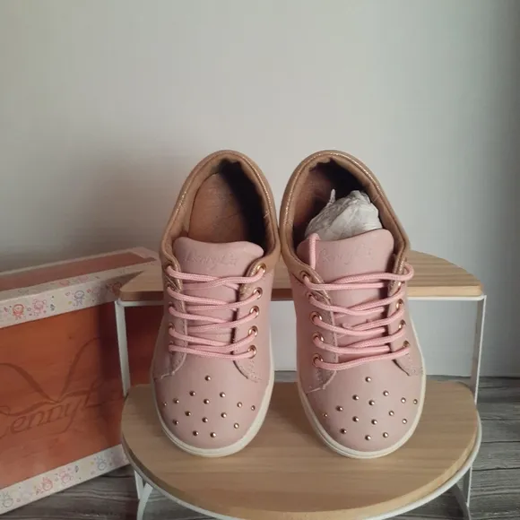 🔥3/70 🎉HP🎉 *NIB* Lenny Lu &quot;Culturista&quot; Toddler Shoes