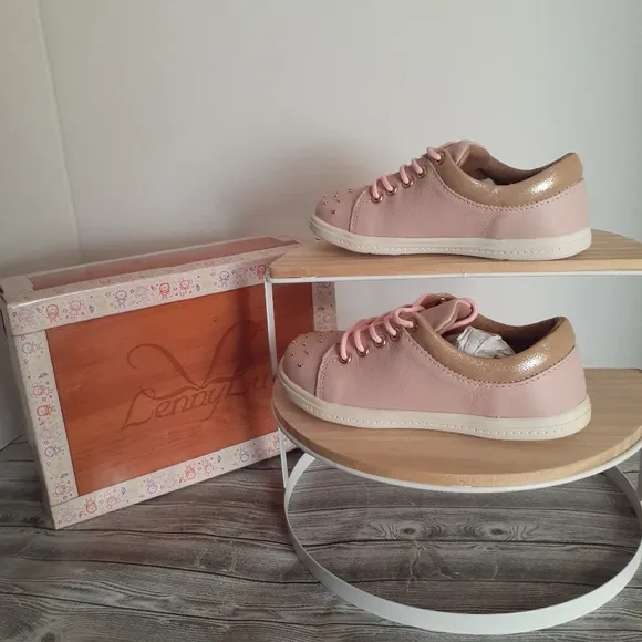 🔥3/70 🎉HP🎉 *NIB* Lenny Lu &quot;Culturista&quot; Toddler Shoes