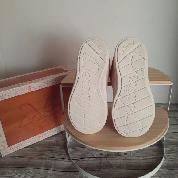 🔥3/70 🎉HP🎉 *NIB* Lenny Lu &quot;Culturista&quot; Toddler Shoes
