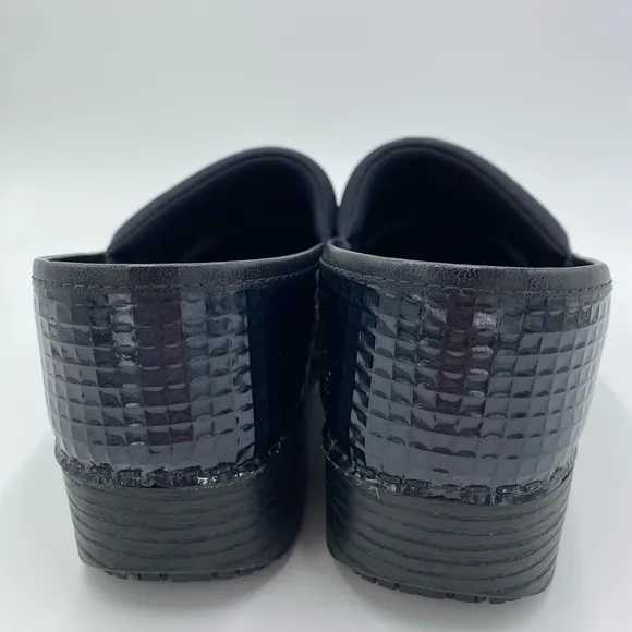 Abeo 9.5 N black clog slip on shoes