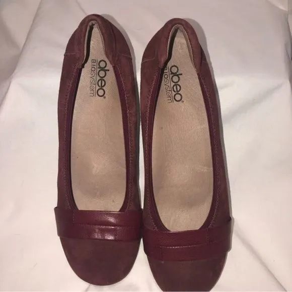 Abeo BIO System Tessa Wine Burgundy Suede Flats 8.5 Comfort Shoes