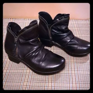 ABEO Pro Black Leather Ankle Boots with Side Zip Ruched Design Comfort Booties 7