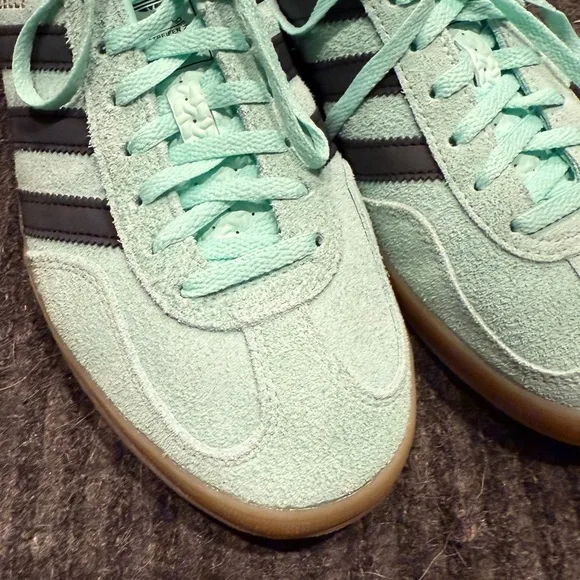 Adidas Gazelle’s Mint Green Sneakers -9.5