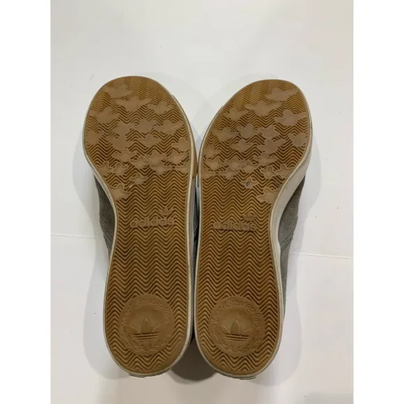 Adidas GONZ Ghost Slip On Casual Sneaker Shoes Streetwear Size 8.5