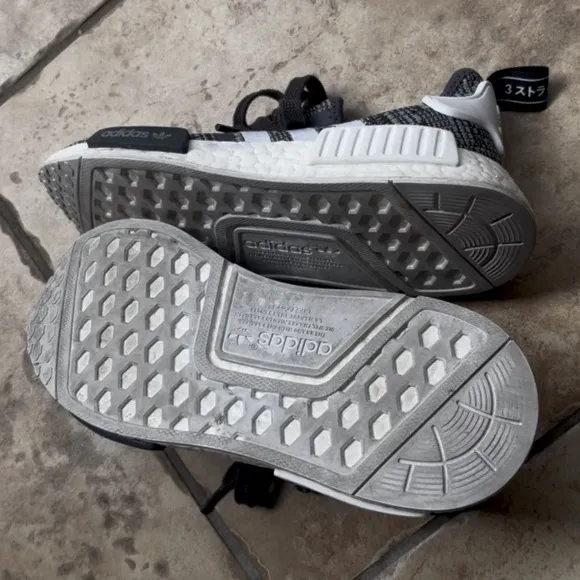 Adidas Originals NMD R1 Boost Trainers Shoes Woven Grey
