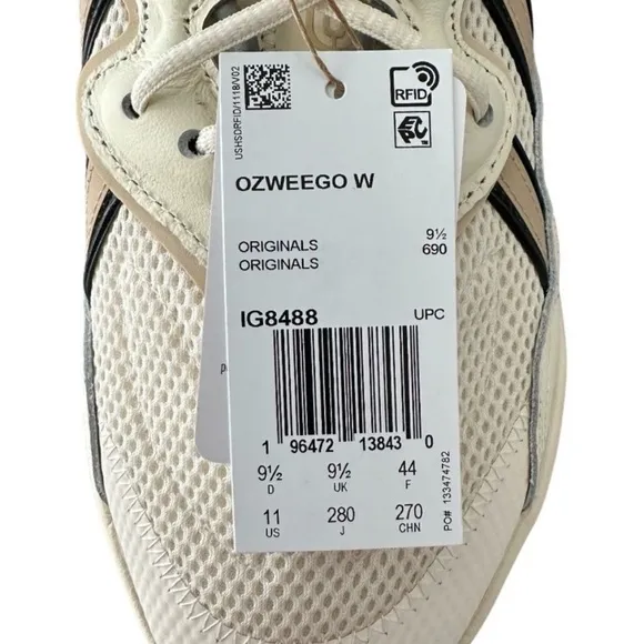 Adidas Originals Ozweego Running Shoes Women’s Size 11 Cream White Gold Black