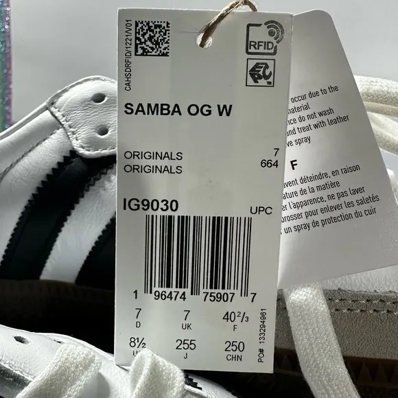 Adidas Samba Classic NWT