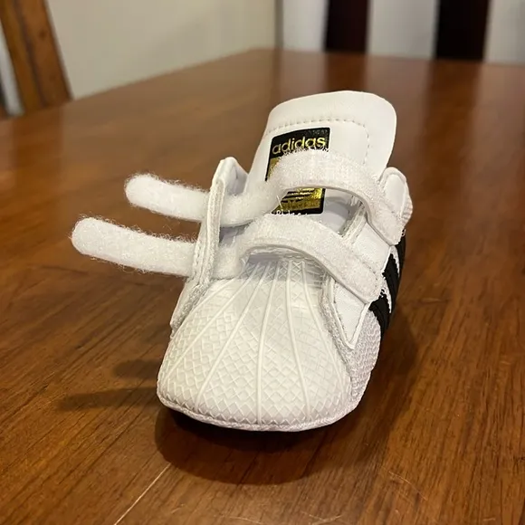 Adidas Superstar Shell Toe Infant Baby Crib Shoes S79916 sneakers Boys Girl Sz 2