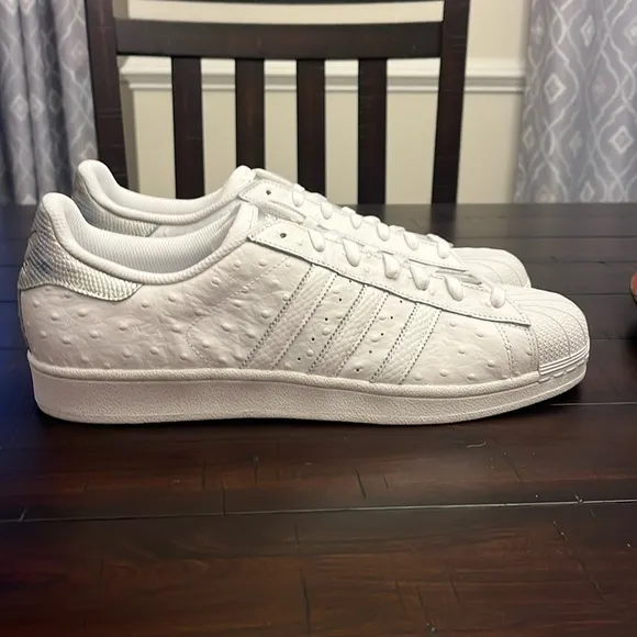 Adidas Superstar Shell Toe Shoes Sneakers New S80341 Ostrich Mens Size 11.5