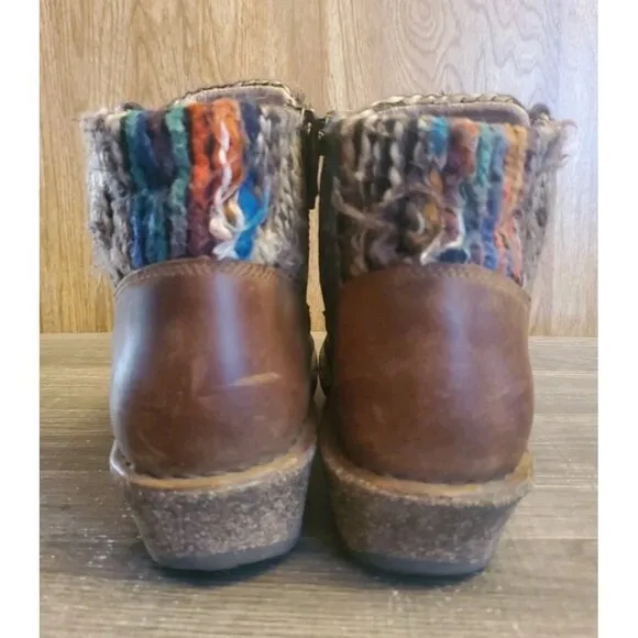 Aetrex Jolie Sweater Ankle Boots Women Size 7 Brown Side Zip