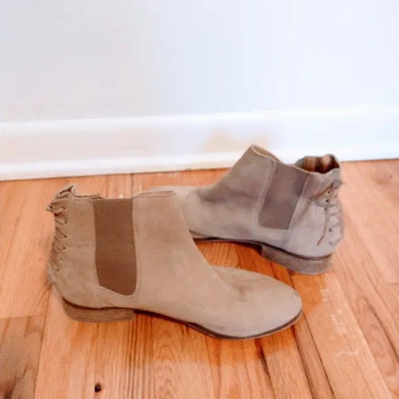 Aldo suede leather ankle boots lace up back