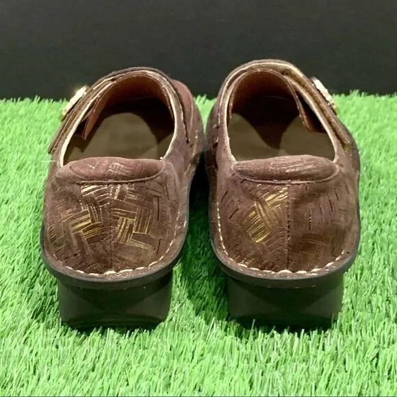 Alegria Dream Fit Dena Brown Slip On Shoes. Size 8