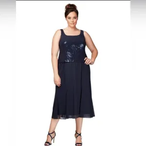 Alex Evenings Women's Size Tea Length Dress Size 12P NWT (No jacket)