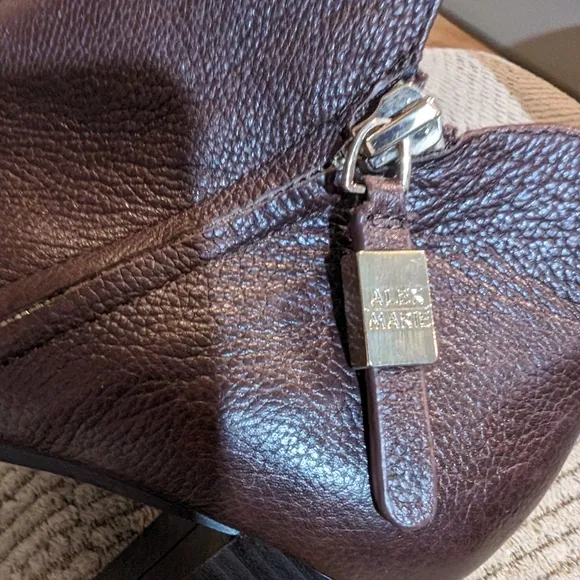 Alex Marie 6.5 rich chocolate pebble leather 2.5&quot; stack heel gold zip side boots