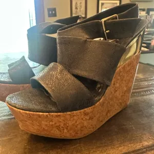 Alice   Olivia Black and Brown Leather Wedge Slingback Sandals