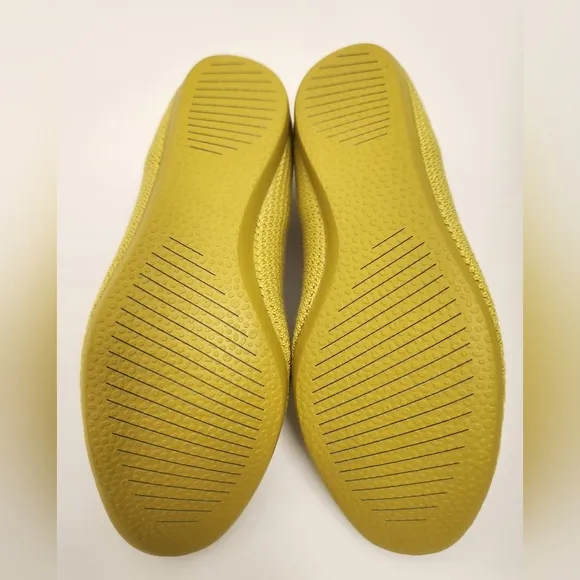 Allbirds Tree Breesers Size 5.5 Yellow Volt Flats Women Slip On Comfort New