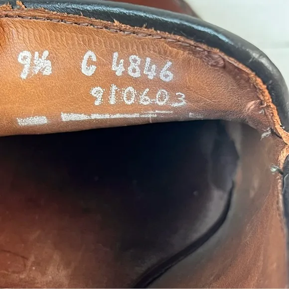 Allen Edmonds &quot;RANDOLPH&quot; Leather Slip-On Penny Loafers 9.5 C - Chestnut Brown