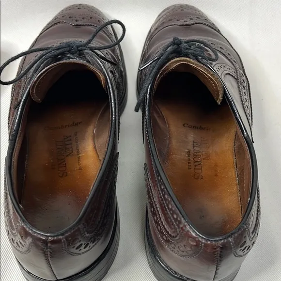 Allen Edmonds Cambridge 8685  Burgandy Leather Men's wingtips 7.5 D