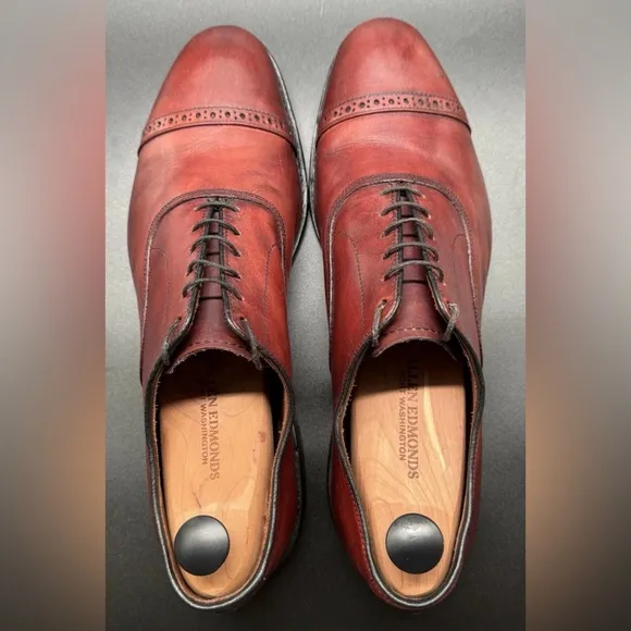 Allen Edmonds Fifth Avenue Oxford 11.5 D Burgundy Cap-Toe Resoled w/ Extras