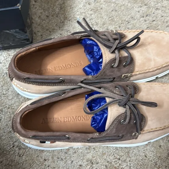 Allen Edmonds Men's Miles Boat Shoe