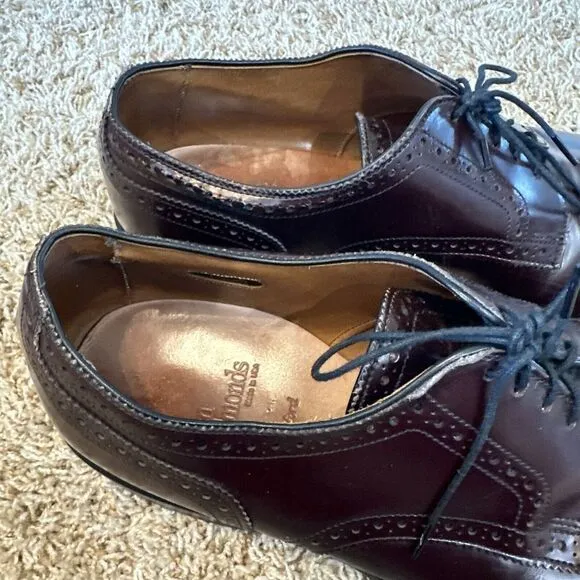 Allen Edmonds Sanford Men's‎ 10 EEE Cherry Red Medallion Cap Toe Derby
