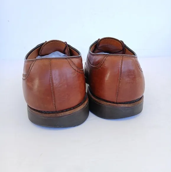 Allen Edmonds Stockbridge Split Toe Leather Derby