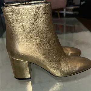 ANINE BING ICONIC LEATHER Gold Ankle Boots