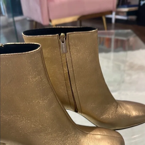 ANINE BING ICONIC LEATHER Gold Ankle Boots