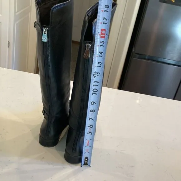 Anne Klein Black Leather Klarrie Flat equestrian Moto Riding Boot Size 8.5 M