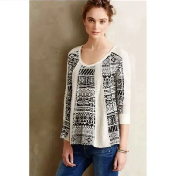 Anthro Lilka Geometric Print Swing Flare Long Sleeve Crew Neck Sweater Shirt Top