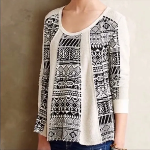 Anthro Lilka Geometric Print Swing Flare Long Sleeve Crew Neck Sweater Shirt Top