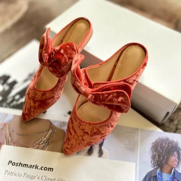 Anthropologie Livia Velvet Bow Flats