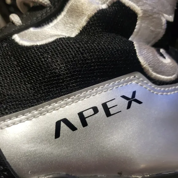 Apex size 6 ring side