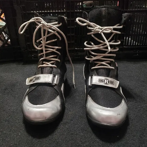 Apex size 6 ring side