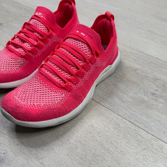 APL Women's Pink Athletic Shoes
