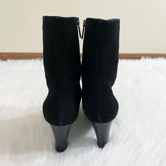 Aquatalia Black Suede Pointy Toe High Heel Boots Side Zip Made in Italy Size 9.5