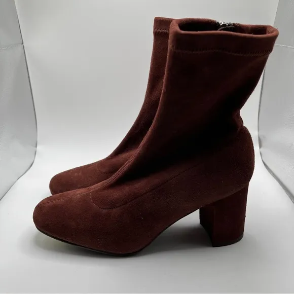 Aquatalia Brianna Boots  6M Suede Leather Bootie Heel Zip Weatherproof NWB 2404