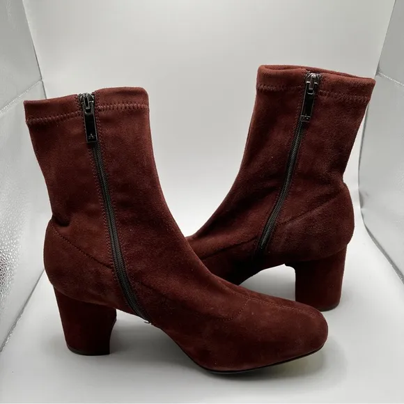 Aquatalia Brianna Boots  6M Suede Leather Bootie Heel Zip Weatherproof NWB 2404