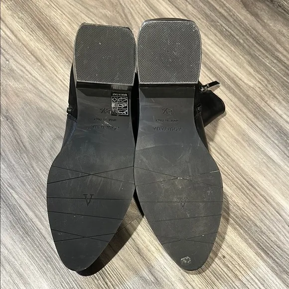 Aquatalia Leather Ankle Boots